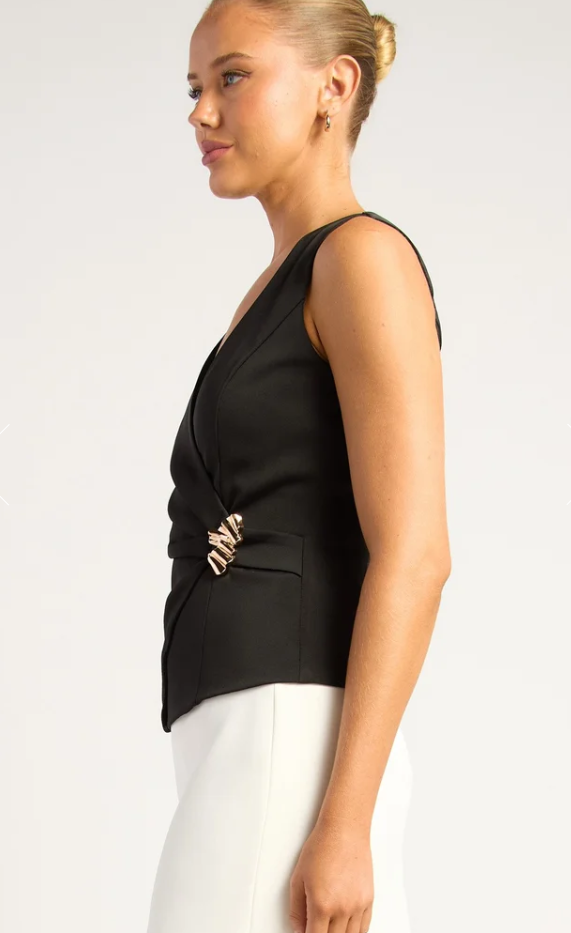 Front pleated top with Gold buckle