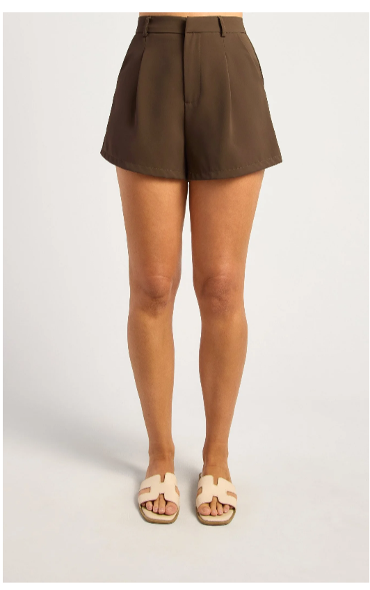 Espresso Front Pleated Short